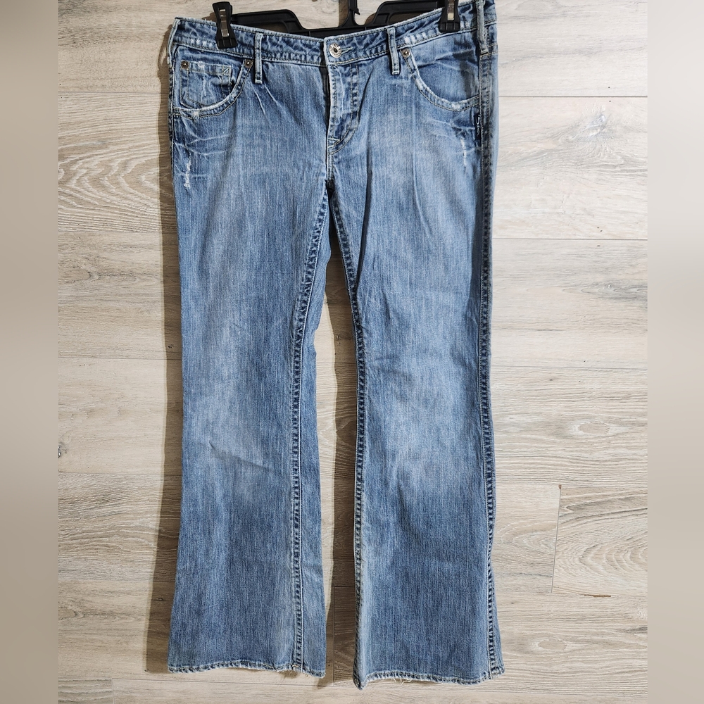 Women's Silver Nugget Jeans Size 33 - Zipper Loose on One Side